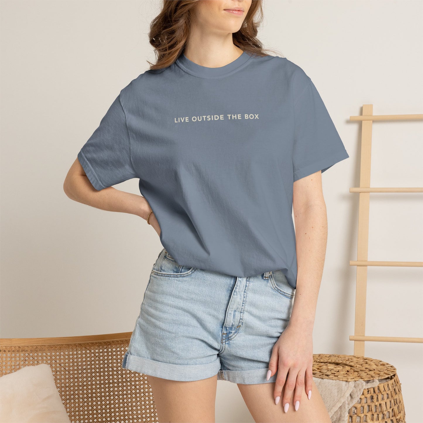"Live Outside the Box" Retro Surf Graphic T-Shirt