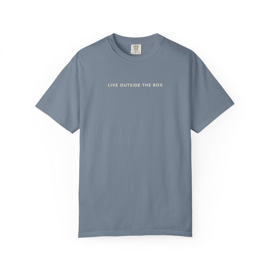 "Live Outside the Box" Retro Surf Graphic T-Shirt